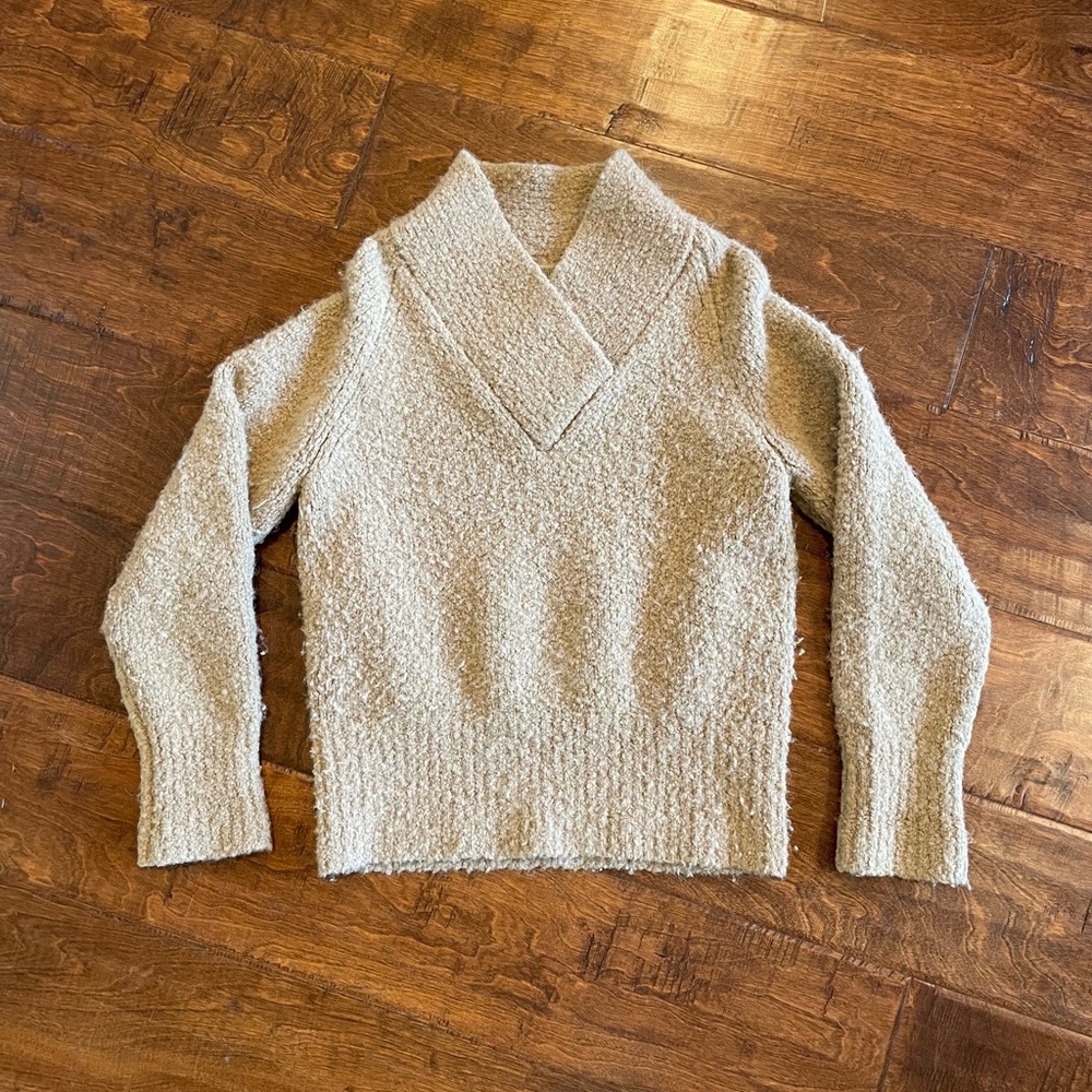 Burberry Beige Alpaca Wool Sweater